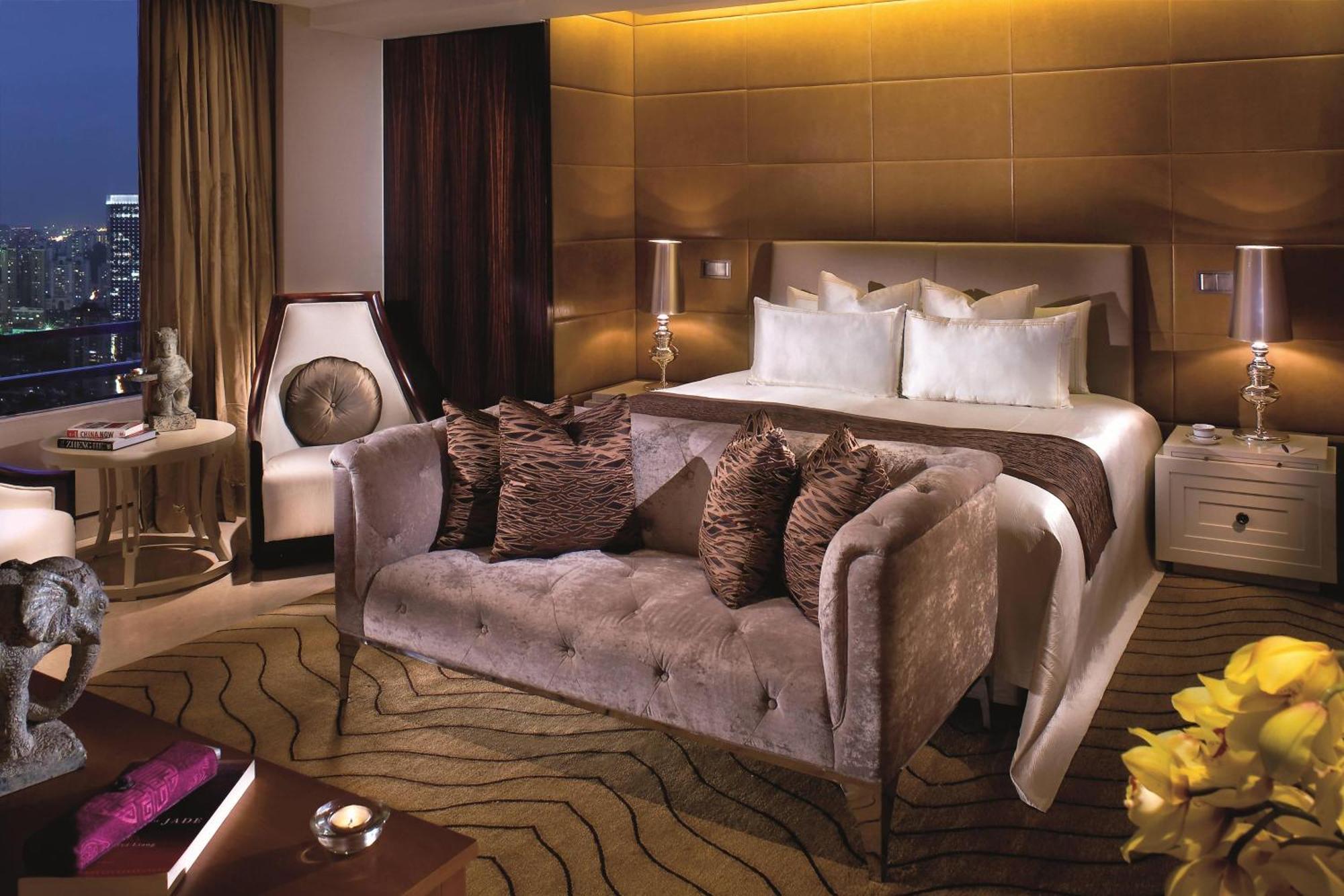 The Portman Ritz-carlton 5*