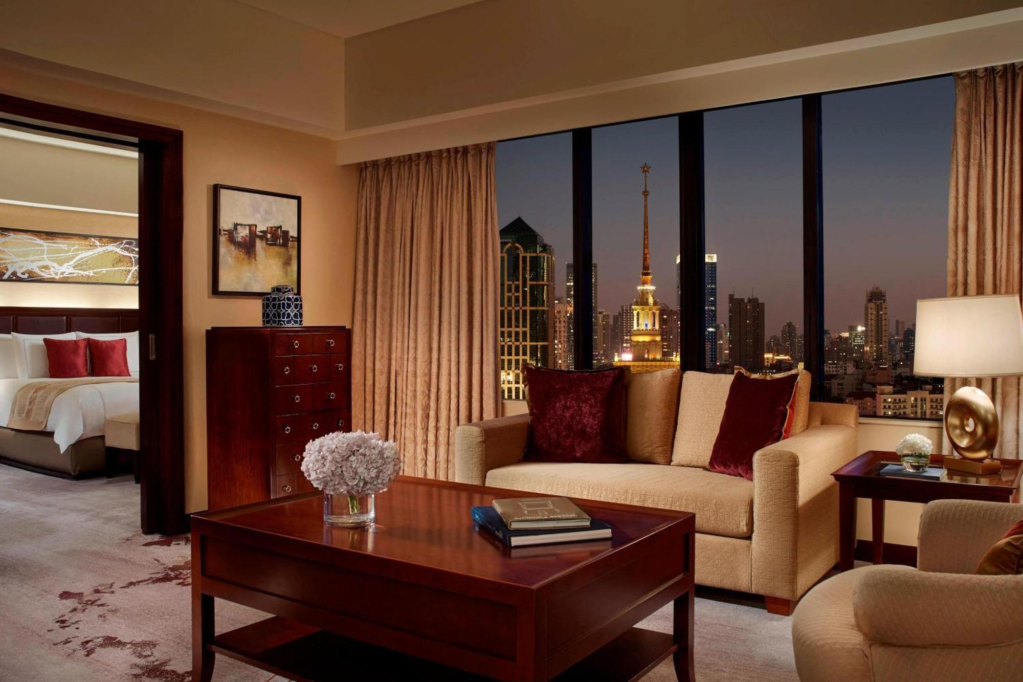 The Portman Ritz-carlton Hotel 5*
