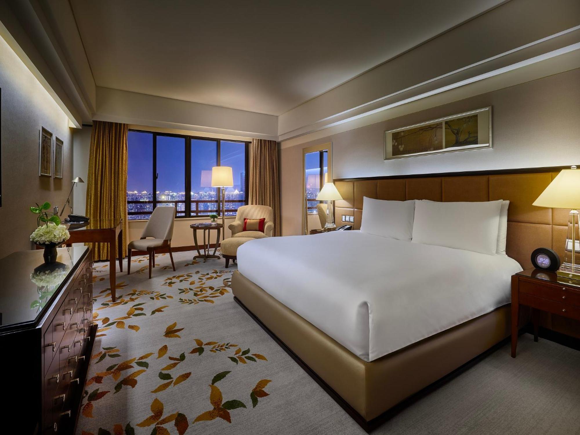 Hotel The Portman Ritz-carlton 5*