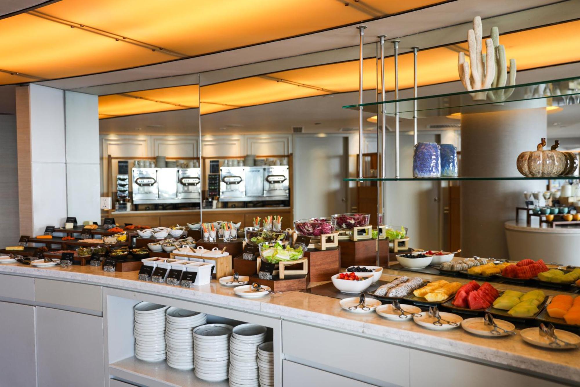 The Portman Ritz-carlton Hotel